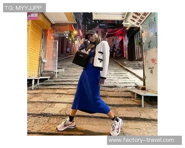 时尚与运动结合足球明星背心女士款式图片欣赏与搭配建议 时尚与运动结合足球明星背心女士款式图片欣赏与搭配建议